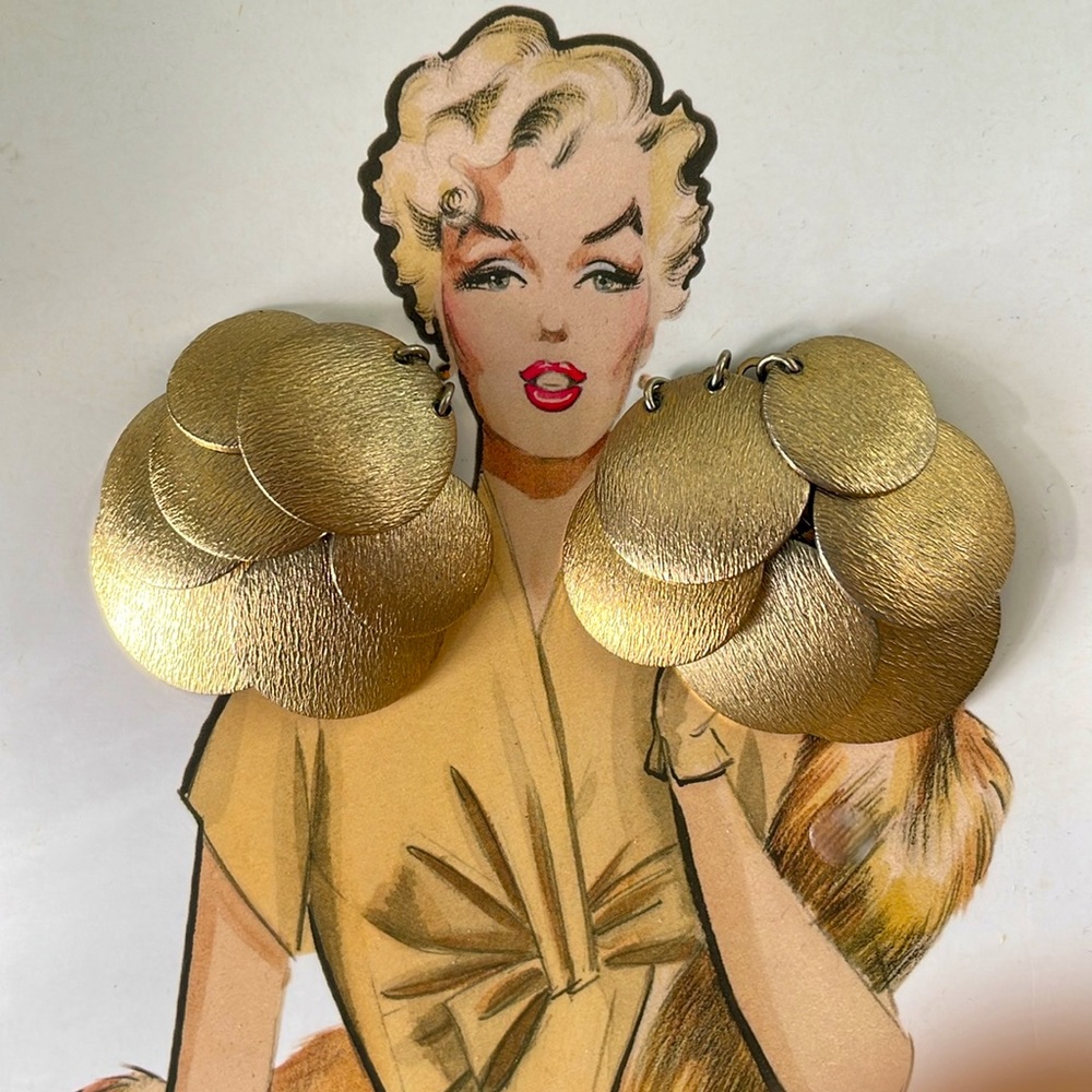 VINTAGE GOLD TONE KINETIC DISC CLIP EARRINGS